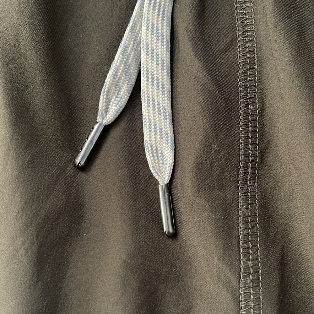 Vuori Olive Green Track Pants with Drawstring - Picture 4 of 6